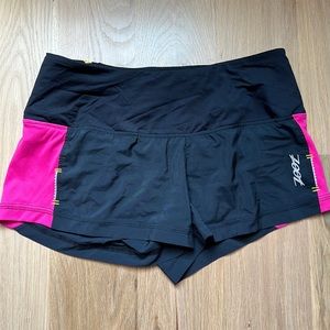Excellent like new condition Zoot running shorts with liner